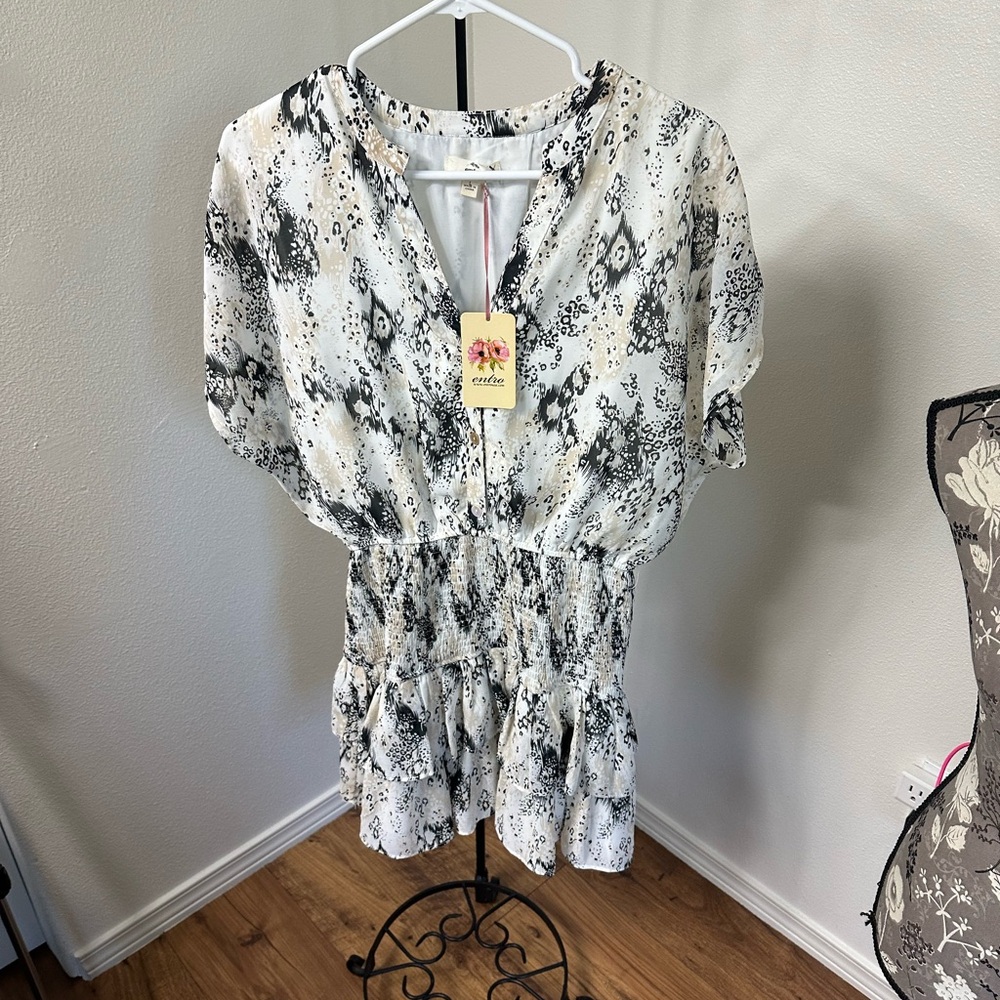 Entro Dress women’s dress size Large